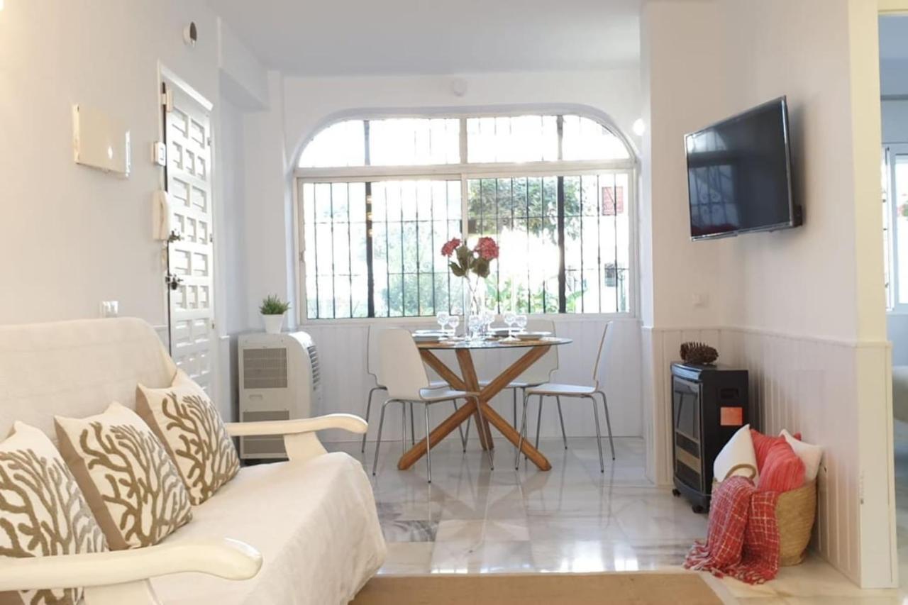 Los Geranios - Beach Apartment Ла-Кала-де-Михас Экстерьер фото