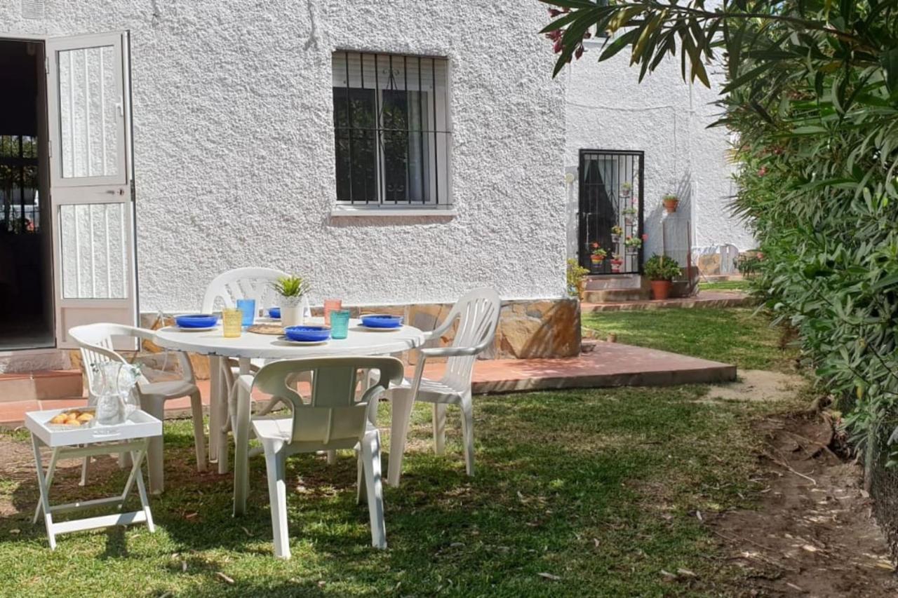 Los Geranios - Beach Apartment Ла-Кала-де-Михас Экстерьер фото