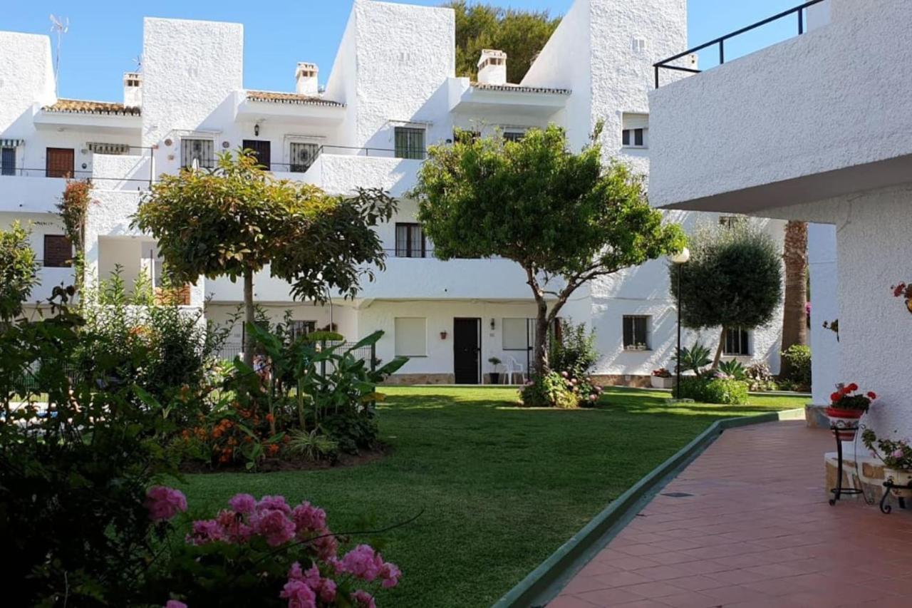 Los Geranios - Beach Apartment Ла-Кала-де-Михас Экстерьер фото